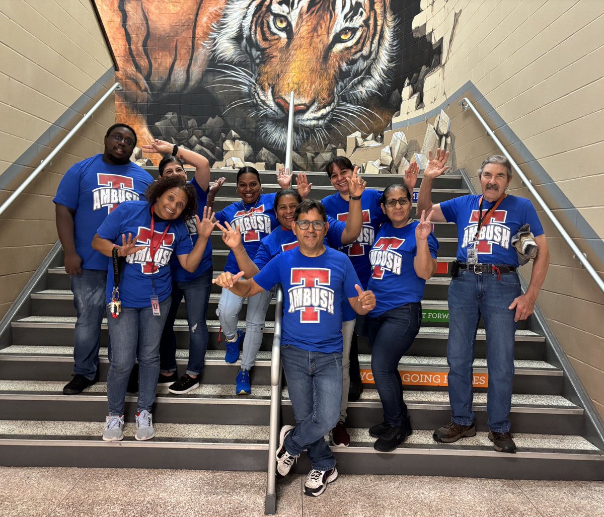 THS_Tigers's tweet photo. We are BEYOND grateful to our hardworking custodians for all they do for our Staffulty and students! They work day in and day out to keep our campus clean and safe. We appreciate you and hope you felt the love today and everyday! #NationalCustodianDay https://t.co/w2GkzETYQX