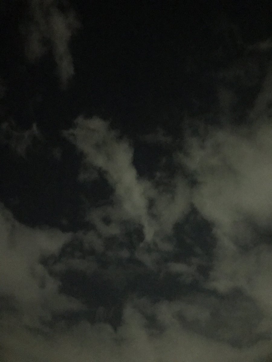 Lepariyo's tweet image. SHAPING The Future: #DiscoverWithLepariyo THURSDAY, October 2, 2025 #Kenya: NEW—CURIOSITY of Science Careful #Interferometry Scanning Interstellar COMET 3I/ATLAS’s Tail From Red Planet Mars! @NASA’s-@ESA HiRISE Teams pointing Mars ORBITERS camera?

Real-FLEX!

Photos: @Lepariyo