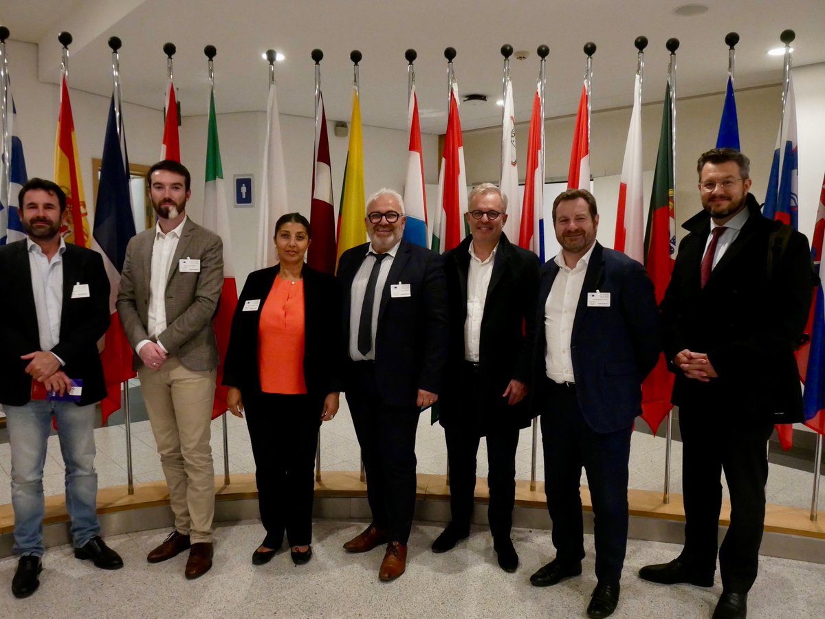 Une journée au <a href="/Europarl_FR/">Parlement européen en France</a> à Bruxelles 🇪🇺, échanges avec @FabienneKeller, Eurodéputée, sur les enjeux européens dans un contexte géopolitique tendu.

Avec <a href="/VBerthiot/">Vincent Berthiot</a> , focus sur l’importance des fonds européens pour nos territoires. 

#Europe #Territoires #FondsEuropéens