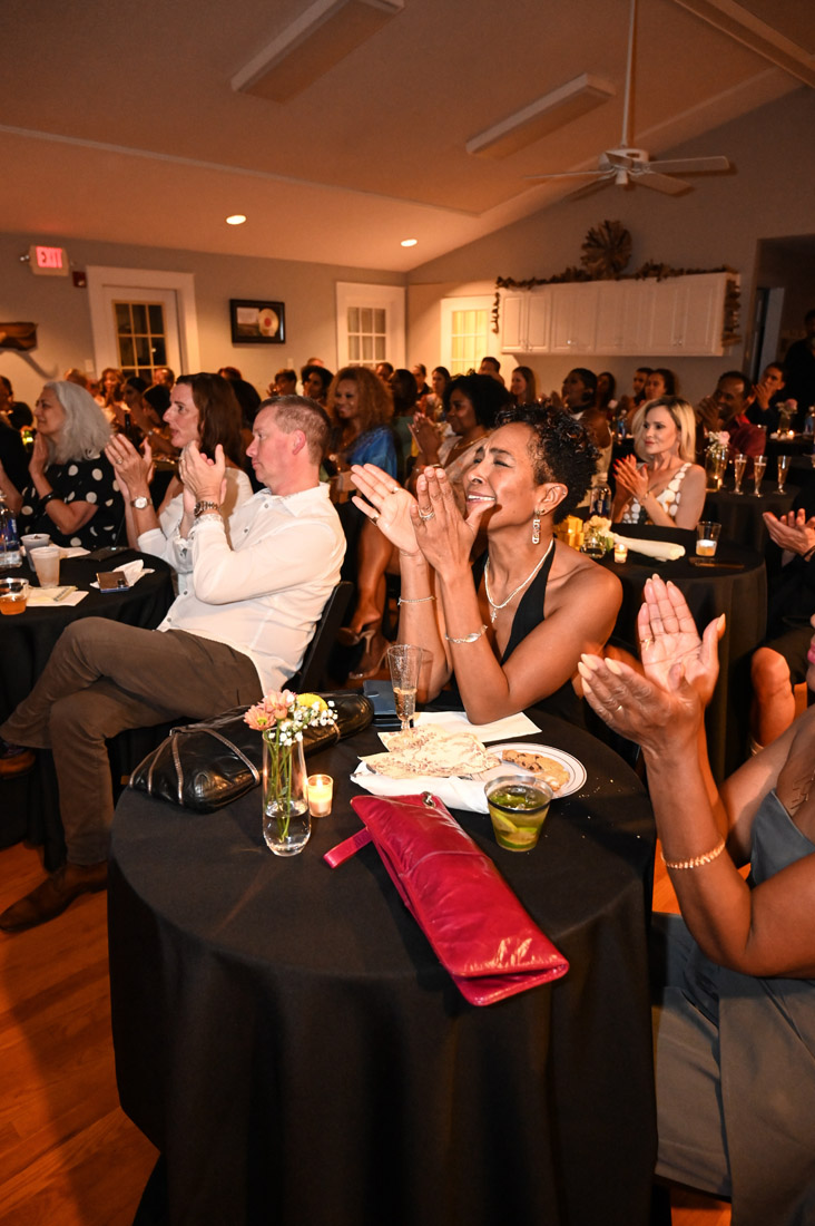 SimplyBuckhead's tweet image. SOUL &amp;amp; SUPPER

The first of what organizers hope will be many events like it took over Duluth’s Stonewood Ranch Estates venue in late August to connect selected guests over fine food and entertainment.

Soul &amp;amp; Supper: A Night with Mali Wilson featured a cocktail hour, a…