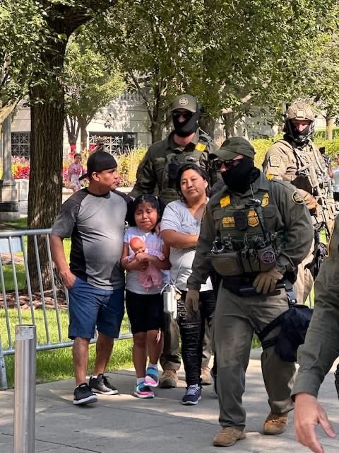 On Thurs morning,  Dasha went back to school. A group of parents escorted her to school, ensuring her that she was safe &amp; letting her know that armed men wouldn't take her again. 

Here's a picture of Dasha smiling. One that's very different from the ones the world has seen.