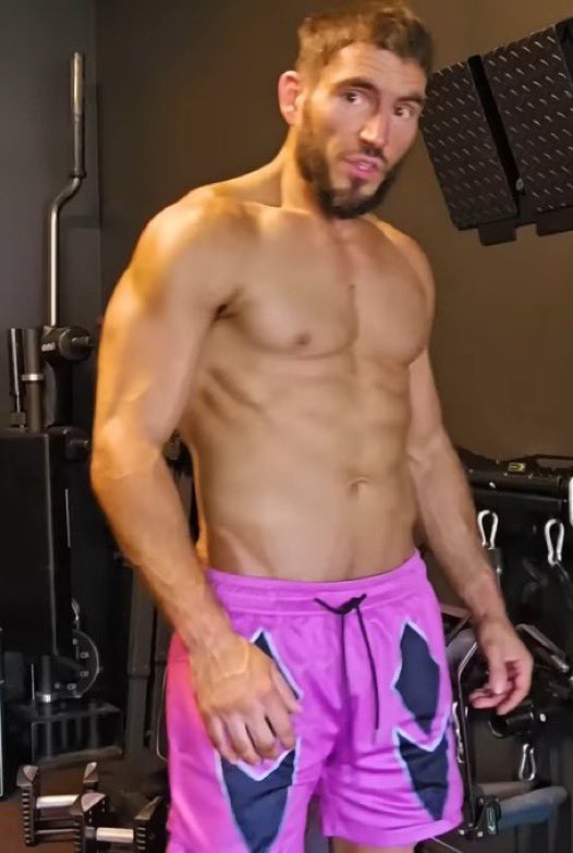 SubmitAtWill's tweet image. ⠀⠀⠀⠀⠀⠀⠀

I’m one of a kind.⠀⠀⠀⠀⠀

⠀⠀