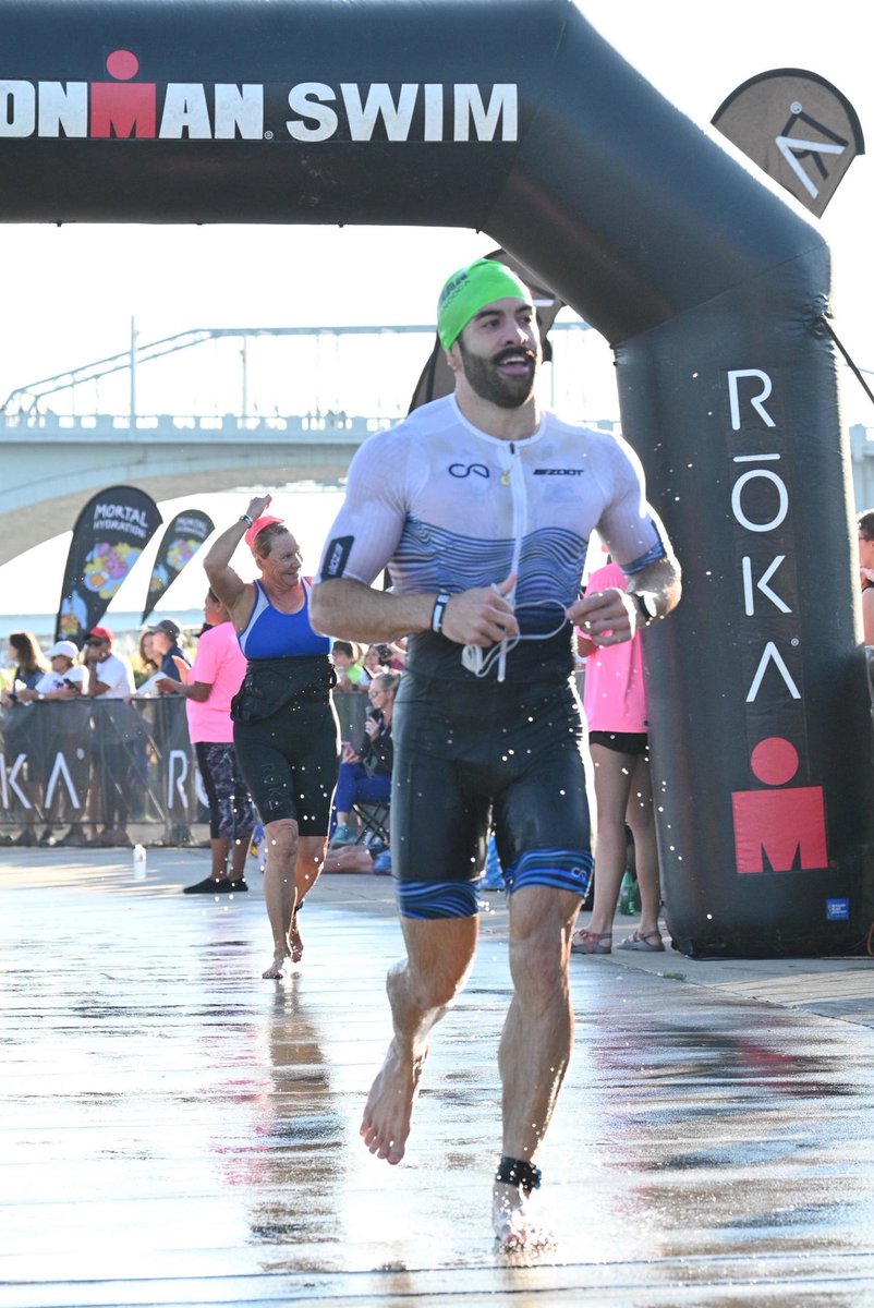 Nicholas_G tweet media