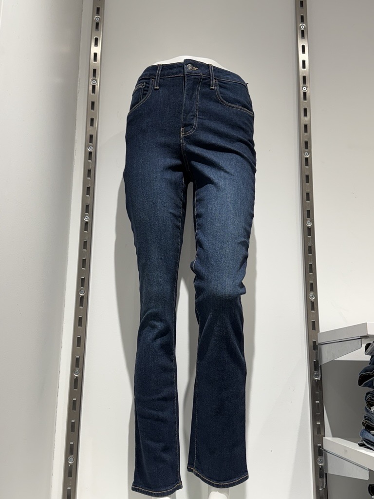 Feeling blue? In the best way possible! 💙 Ricki's blue jeans are here to elevate your everyday look.