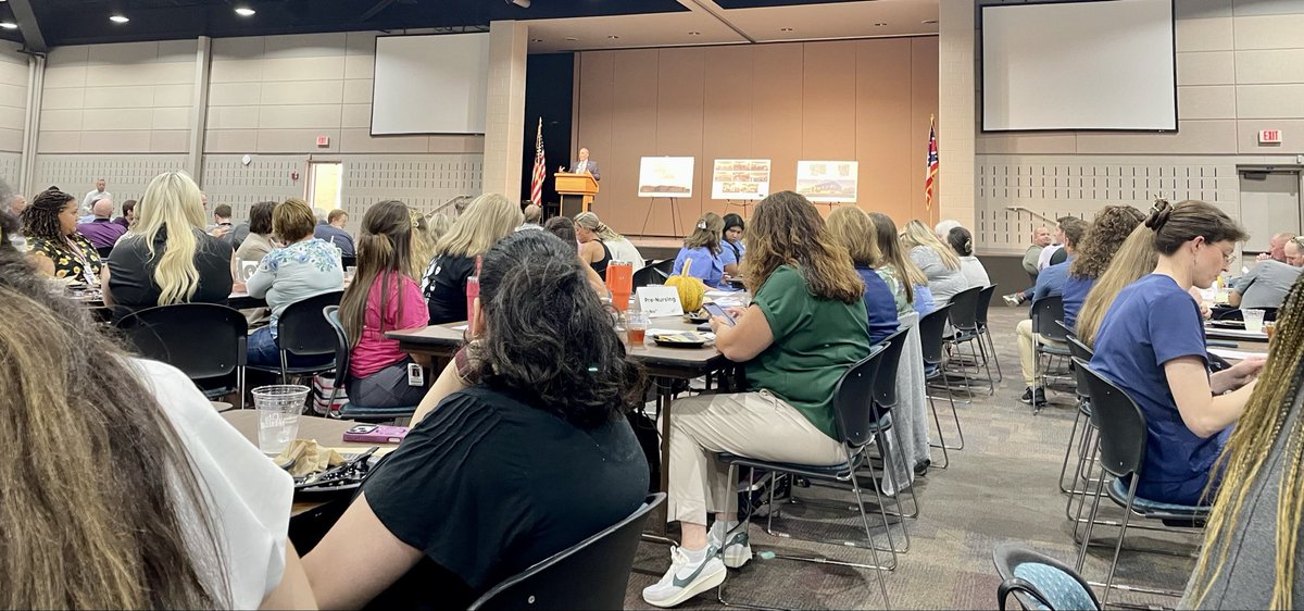 Good to be <a href="/TollesTech/">Tolles Career & Technical Center</a> this evening. Serving on a committee to help shape the future of pharmacy technician training. Pharmacy needs great techs! <a href="/OhioPharmacists/">Ohio Pharmacists</a> <a href="/OhioRxBoard/">Ohio Board of Pharmacy</a>