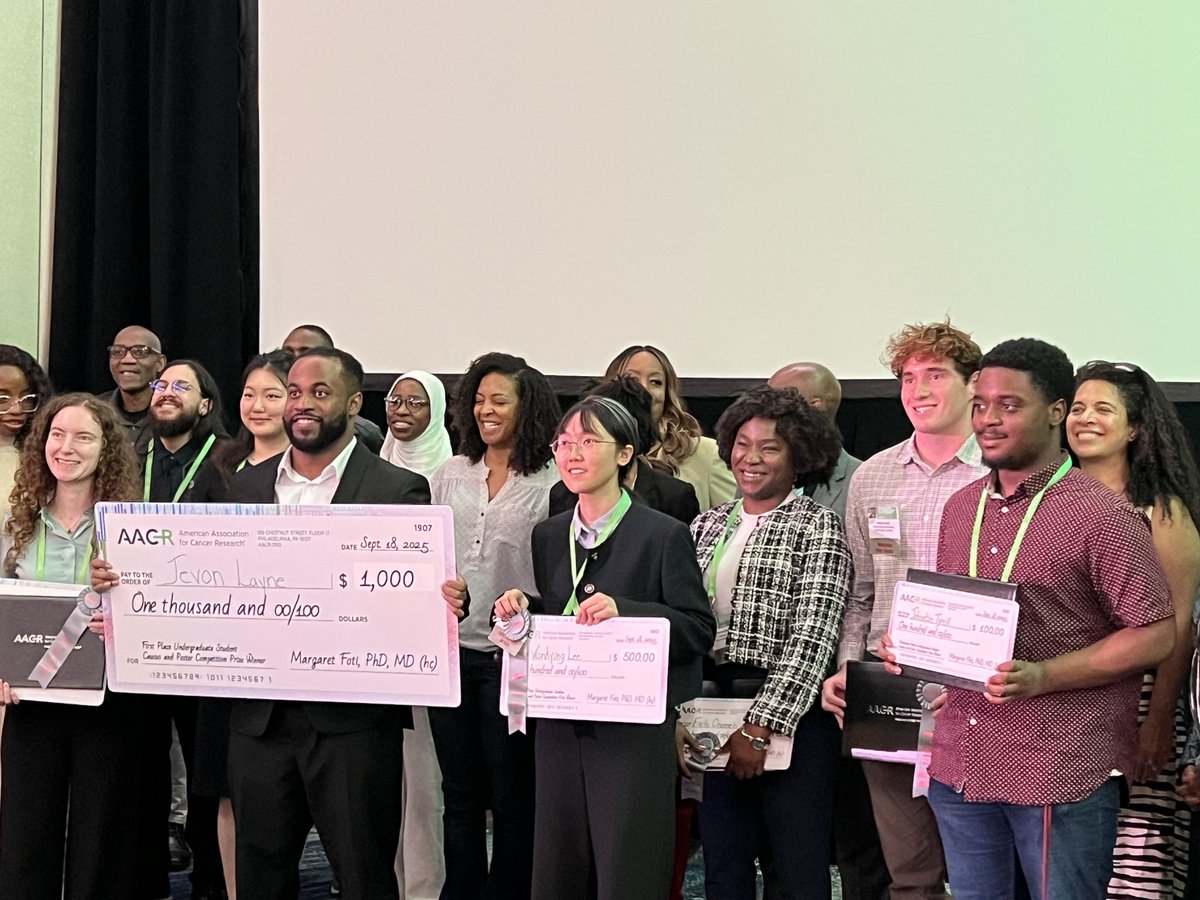 UnmKim's tweet photo. Thrilled to announce that Wonkyung Lee, medical student at Yeungnam University in Korea and visiting researcher in my lab, has been awarded 3rd Place for Best Poster Presentation at the 18th AACR Conference on The Science of Cancer Health Disparities. Congratulations! #AACRdisp25 https://t.co/crZ9v4Xgdr