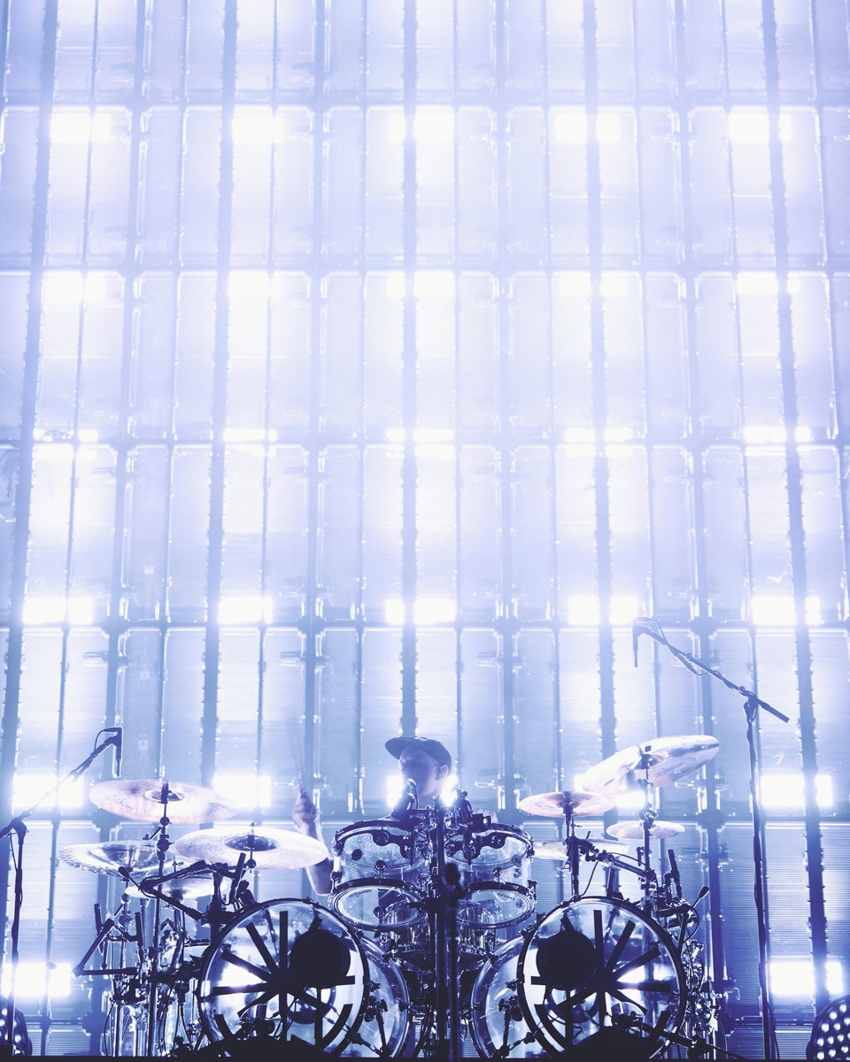 Architectsuk's tweet photo. Merci beaucoup Paris pour une soirée inoubliable.
Nous vous aimons.
🇫🇷 https://t.co/mcylSeI12m