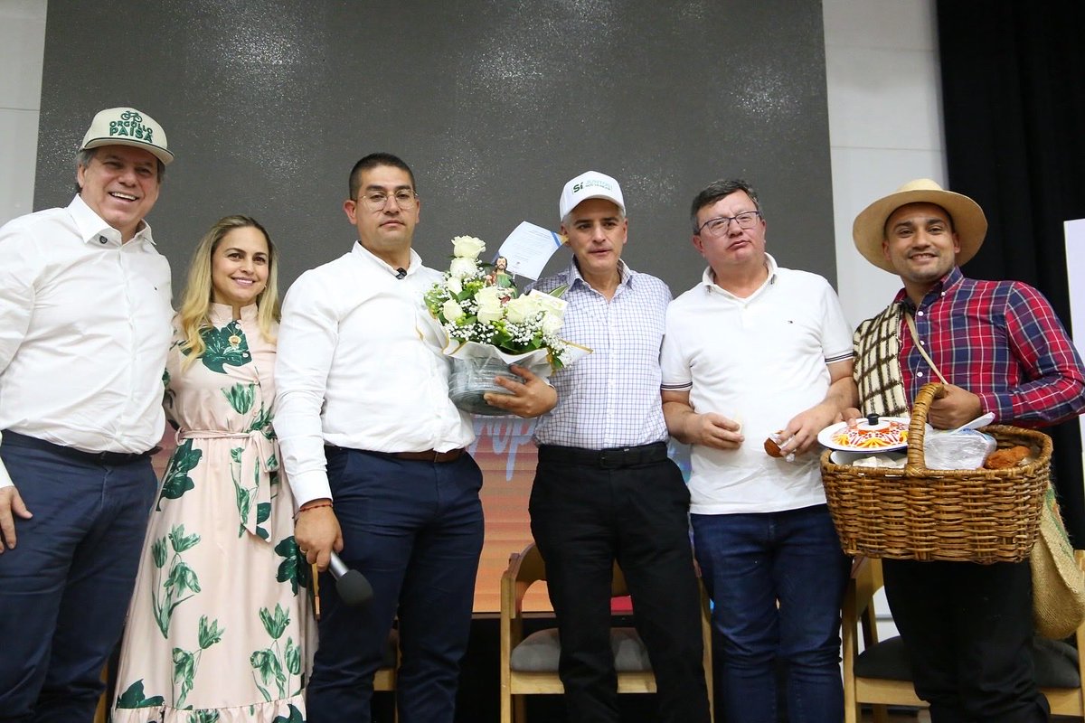 Área Metropolitana del Valle de San Nicolás tweet media