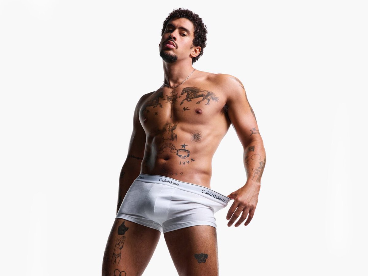BehindThePodium's tweet photo. @DigitalGal_X Girl please. His name is Benito and we all scream it. Don’t be salty. https://t.co/7cRp8GS3zm