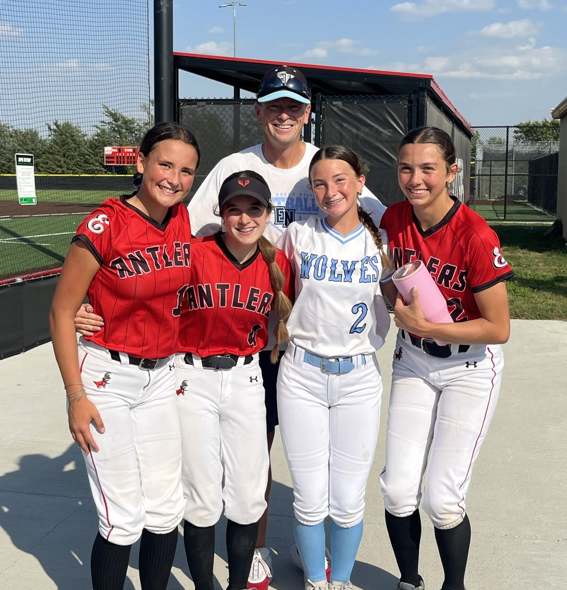 So extremely happy that I got to see my girls (Liv, Sophia, Avery, and Brooklyn) represent their Varsity teams, this afternoon!  Antlers came out on top, 4-1…good luck to both teams in their second games of the day!

#ProudCoach