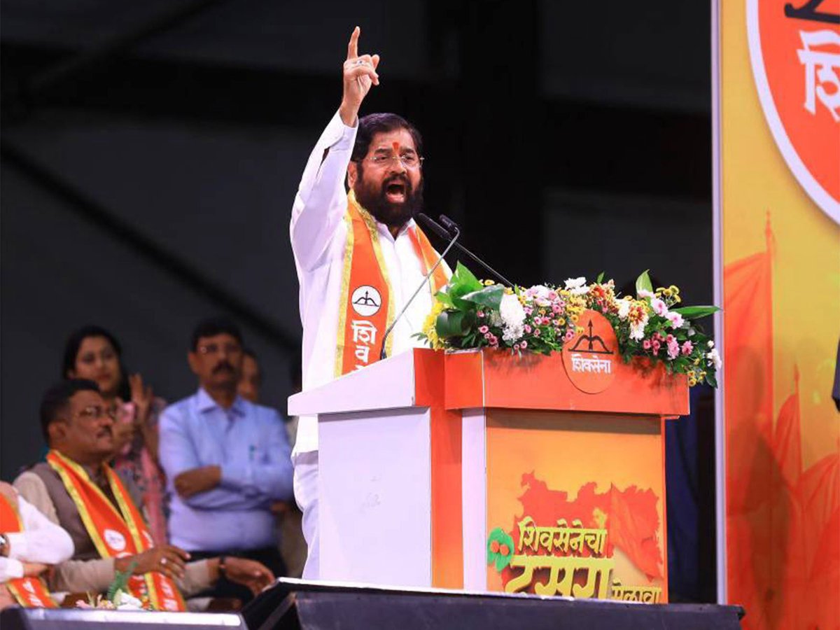 ani_digital's tweet image. Maharashtra: Dy CM Eknath Shinde emphasises farmers' support, Balasaheb's ideals on Dussehra  

Read @ANI Story |aninews.in/news/national/…

#EknathShinde #Dusshera #Mumbai
