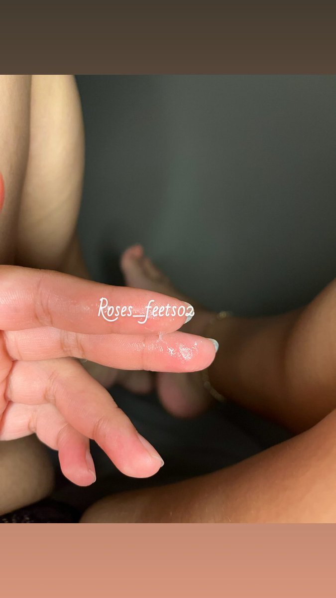 roses_feets02's tweet photo. Cumm get your customs 💦📸👣
#feet #satxslut #satxmen #satxfeet #Unfeetgettable #footfetısh #Azslut #Azfeet #Azmen #satxgirls #feettickling #toes 💰
Msg “ MENU” 📲 https://t.co/0zWuCczBLG