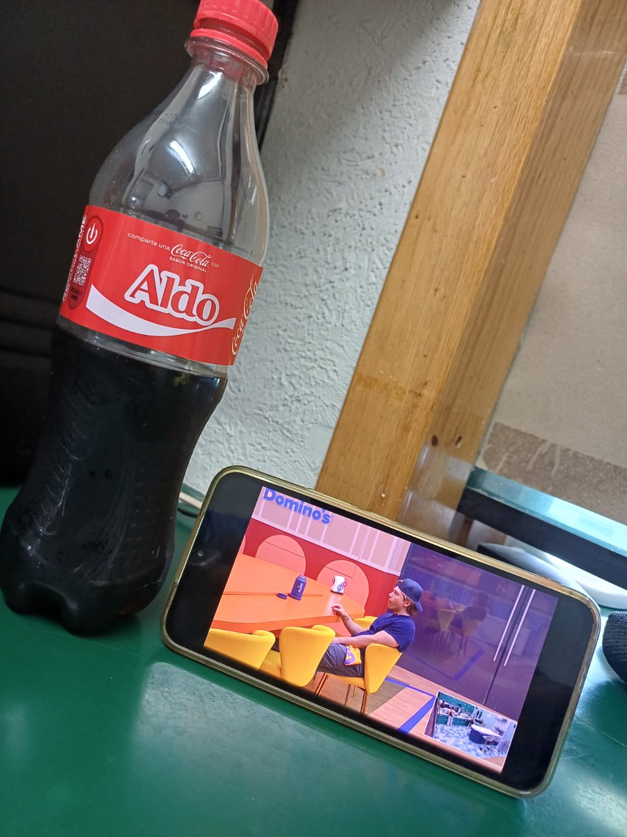 Luckyladie3's tweet photo. En mi hora de comida viendo al futuro ganador ✌️
@aldotdenigris 
#LaCasaDeLosFamososMxً3 
#LaCasaDeLosFamososMxً https://t.co/bVpYvVHkXl