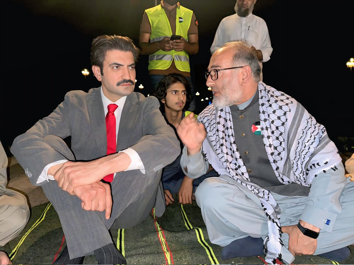Ziashahidkhan10's tweet image. اس مرد مجاہد کے لیے ایک الفاظ ؟ 
#mushtaqahmadkhan