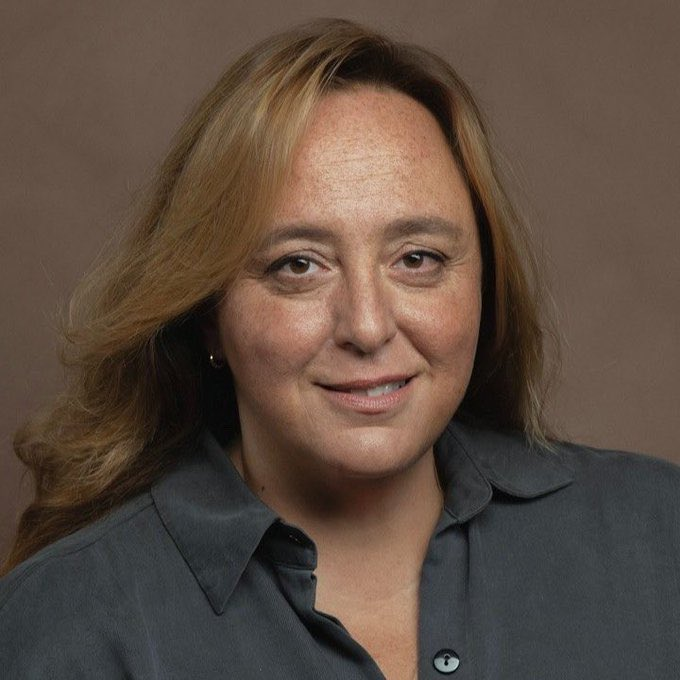 Ayşe Barım’a dün tahliye kararı verilirken, bugün yeniden tutuklama kararı alacaklarını biliyorlardı. Planlı programlı bir tahliye kararı. Çünkü Erdoğan rejimi yalnızca insanların bedenine değil, ruhuna da işkence ederek gücünü göstermek istiyor.