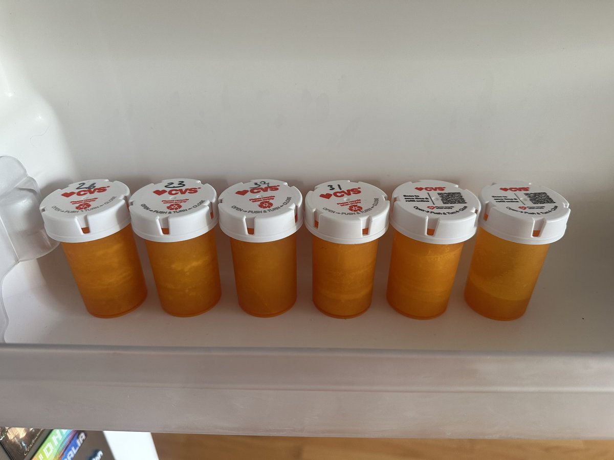 Alex Andros (Montréal 4/17-24; Paris 5/9-11) OUI! tweet media