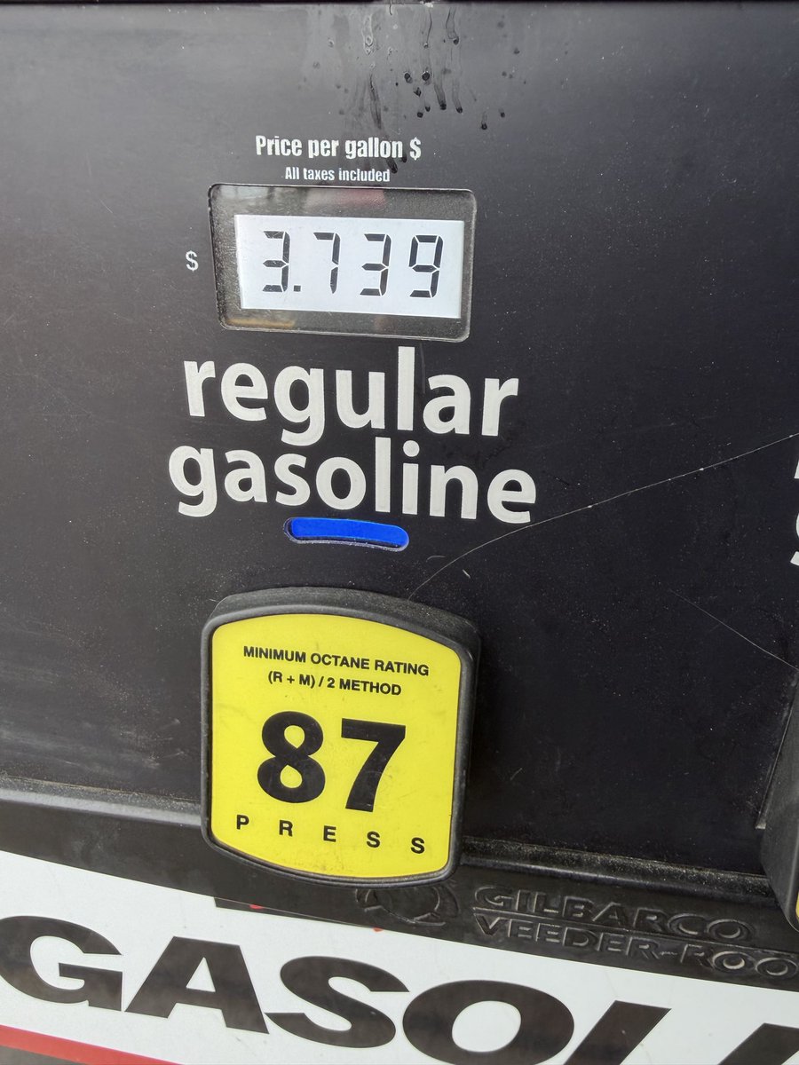 LtsHearAllSides's tweet image. Forgive me for not high fiving this “everything is cheaper” now. It isn’t. Gas, today, 2 Oct in Alaska. Waiting for that promise to be kept.