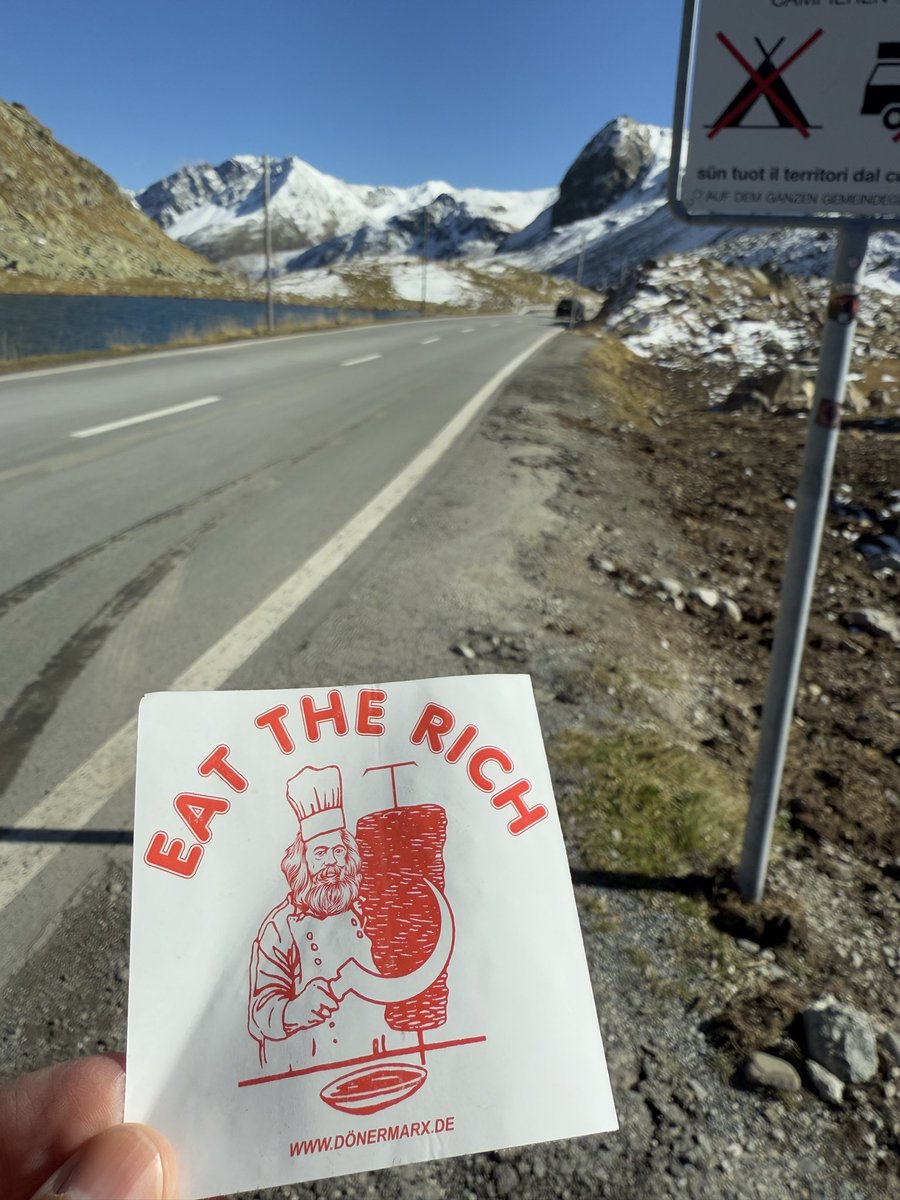 ffaebi's tweet image. Ein Grund warum ich die Deutsche Kultur hasse, die verbreiten ihren Müll Vandalismus in ganz Europa. Kein Land macht das. Man findet ihren Scheiss überall, von Nordkapp bis nach Spanien.