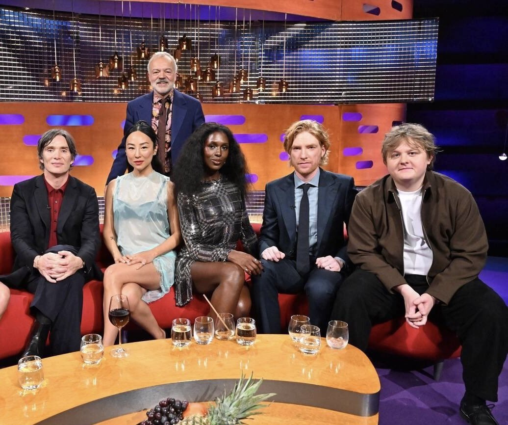 (◕‿◕✿) tweet media