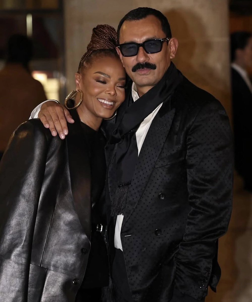 I love this… makes me smile… <a href="/JanetJackson/">Janet Jackson</a> <a href="/TOMFORD/">TOM FORD</a> bow down to these legends!!