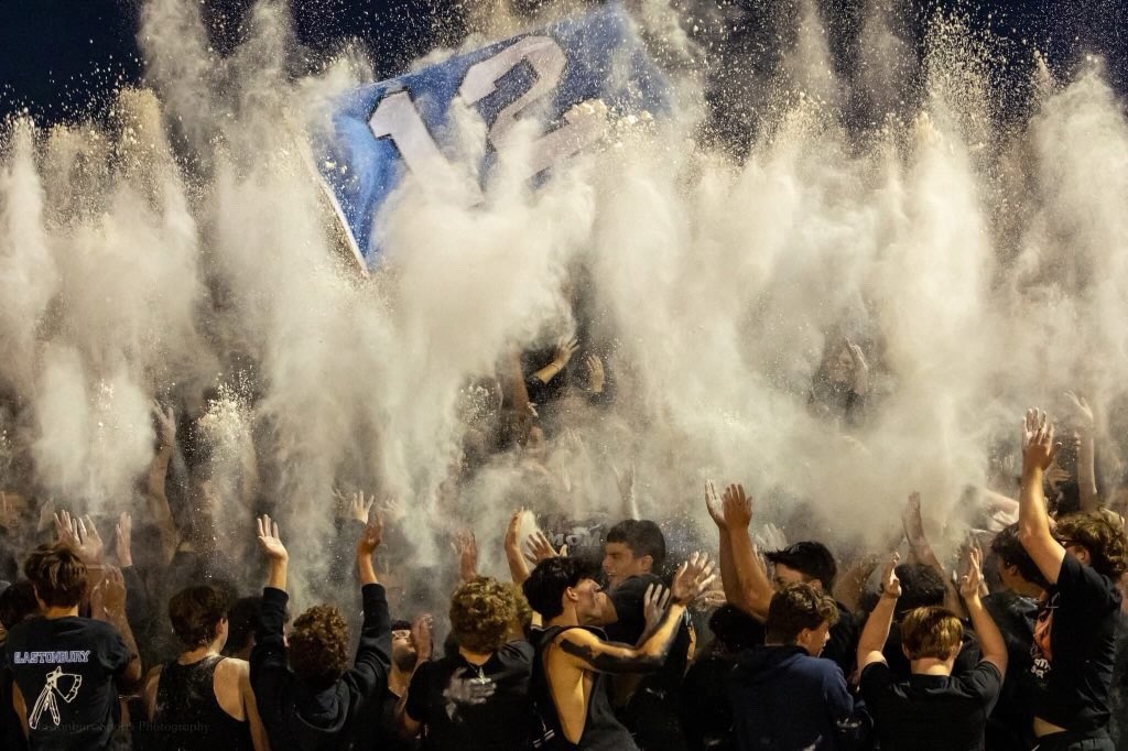 StudentSectRep's tweet image. With another weekend of Student Sections this weekend, let’s checkout the Glastonbury 12th Man of Connecticut! Glastonbury is start to look like the top dawg in the state this Fall! #studentsectiongoals #studentsection #studentsectionsauce #connecticut #glastonbury #12thman