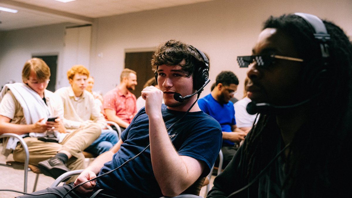 CrossSlashSSB's tweet photo. Today marks my last day with NoStyleEsports. This was a personal choice, as I do not have any future events planned. Thank you @NickSF___ and team for allowing me to contribute to this great organization. I wish nothing but the best for the future of NoStyle! CrossSlash out! https://t.co/R1zaaoBNiF