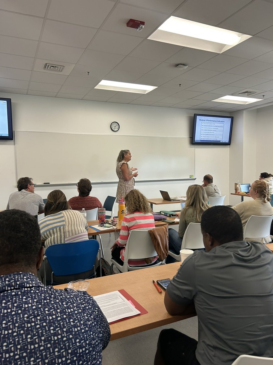 Amanda K. Dixon tweet media