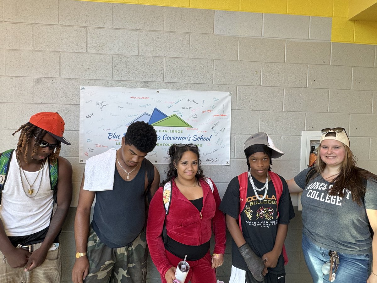 Brian Hahn tweet media