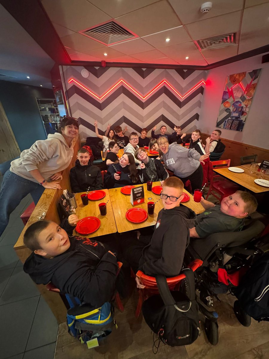 PCAsecondary's tweet photo. Time for tea and a spot of bowling! We have definitely built up an appetite after walking over 17,000 steps today! @PCABlackpool https://t.co/1IhMyXaYGU