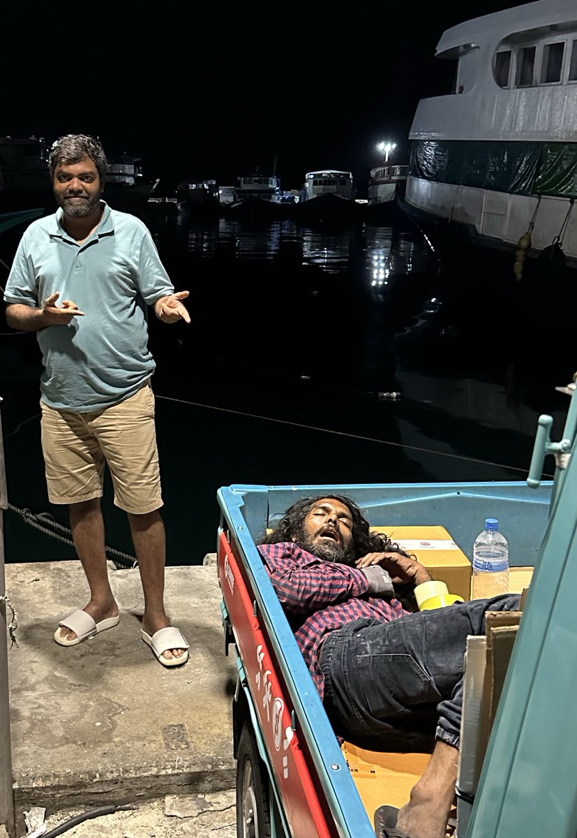 thoreyx's tweet image. ތަކަންދޫން މާރަންދޫ ހުވަދޫން މީހުން މާލެ ގެނެއްސަ މިހާ އަވަހަށް ބިކަ ކޮއްފި. މަގުމަތި ކޮއްފި. ލޫޓުވައިފި. 
އެމްޑީޕީ އަކަށް ދެން ނުވާނެ. 
#MDPVagun
#MDPLooters