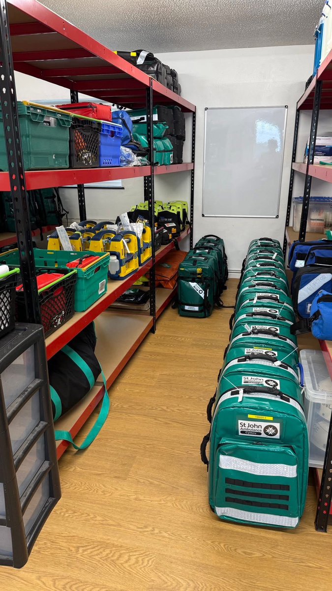This evening I’ve visited <a href="/SJACymru/">St John Ambulance Cymru</a> NHQ where our logistics team have been hard at work ensuring all equipment is ready for this year’s <a href="/CardiffHalf/">Cardiff Half 🏴󠁧󠁢󠁷󠁬󠁳󠁿</a>. This will ensure our medical teams across the course have the resources required to look after runners and spectators. #JustInCase