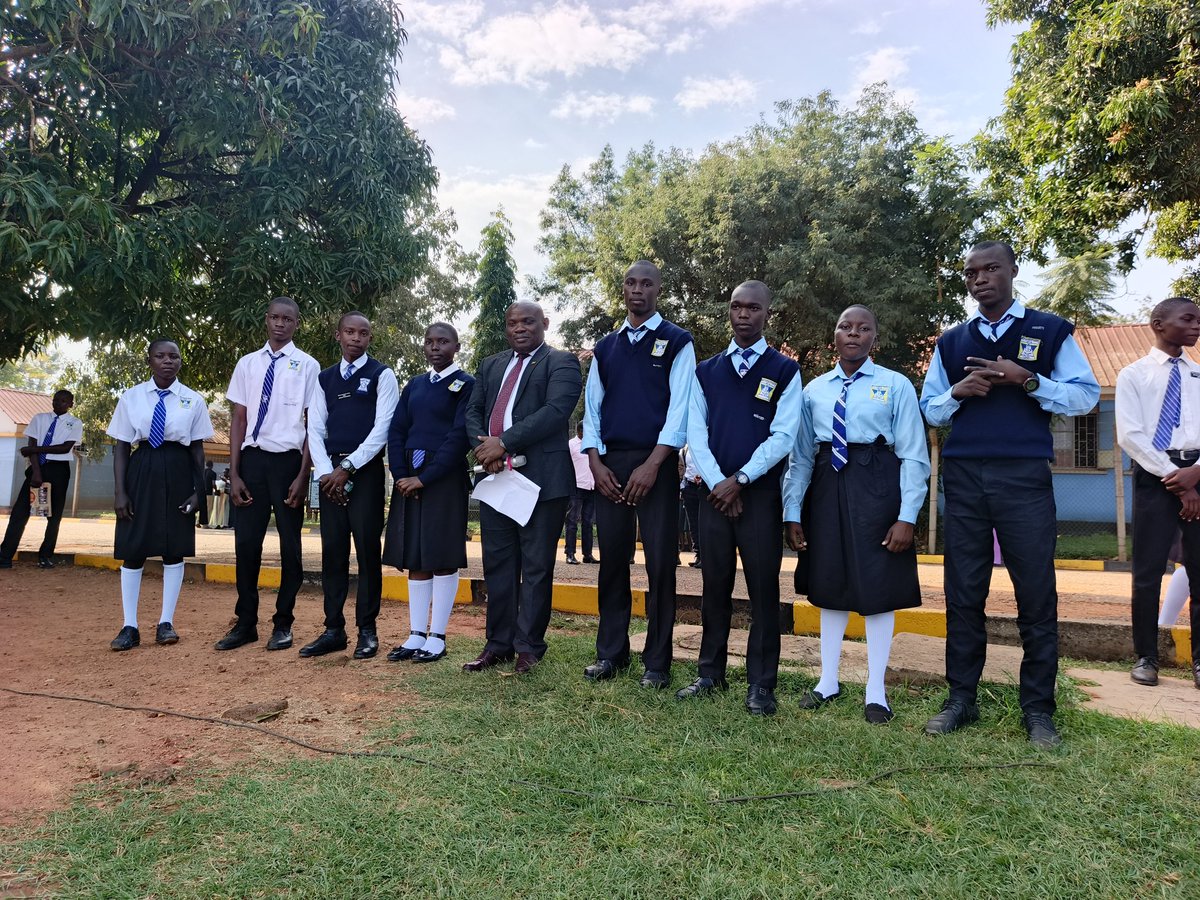 𝘼𝙎𝙎𝙀𝙎𝙎𝙈𝙀𝙉𝙏 𝙊𝙁𝙁𝙄𝘾𝙀; The Headteacher has today awarded full bursaries to our top-performing students in each class. Congratulations to the recipients, and we extend our appreciation to the parents for their timely payment of #school fees.👏👏👏