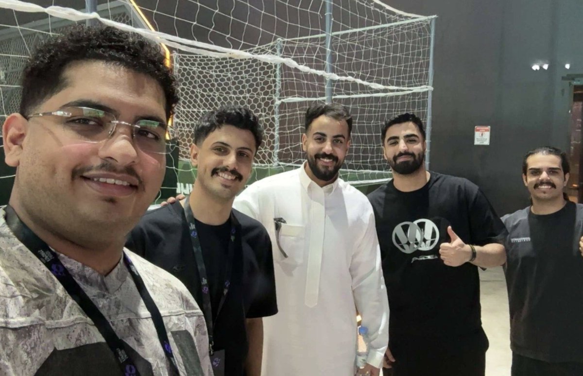 ريل سكواد واخرون 💙