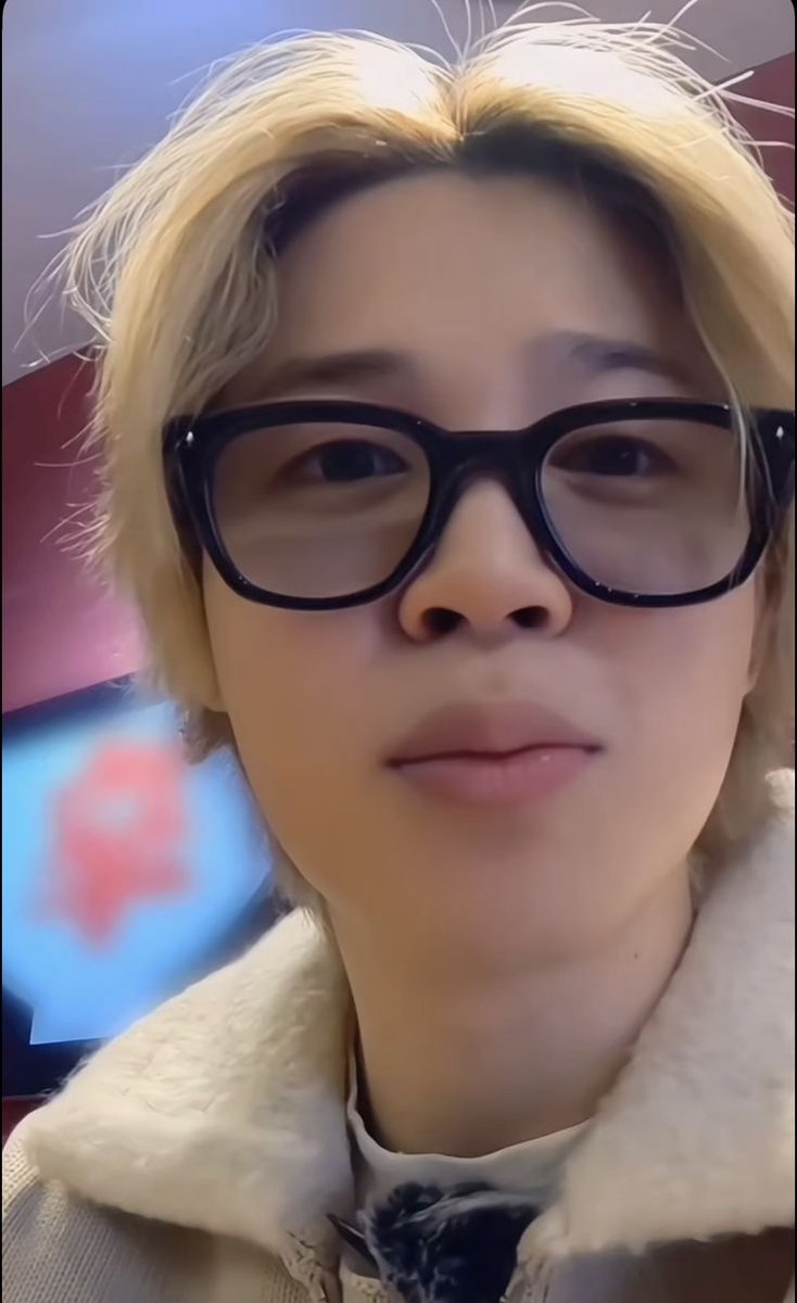 JiminP7586's tweet photo. 팬 여러분 모두에게 사랑을 전합니다 💜 https://t.co/vMYUhq8n8A