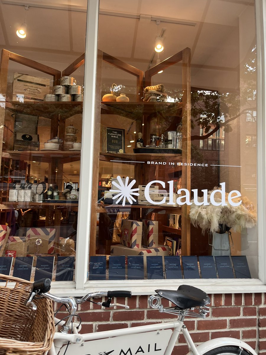 dinablachman's tweet photo. stopped by the @claudeai pop up at airmail to get my thinking cap on!!! https://t.co/QTzkmAvB3A