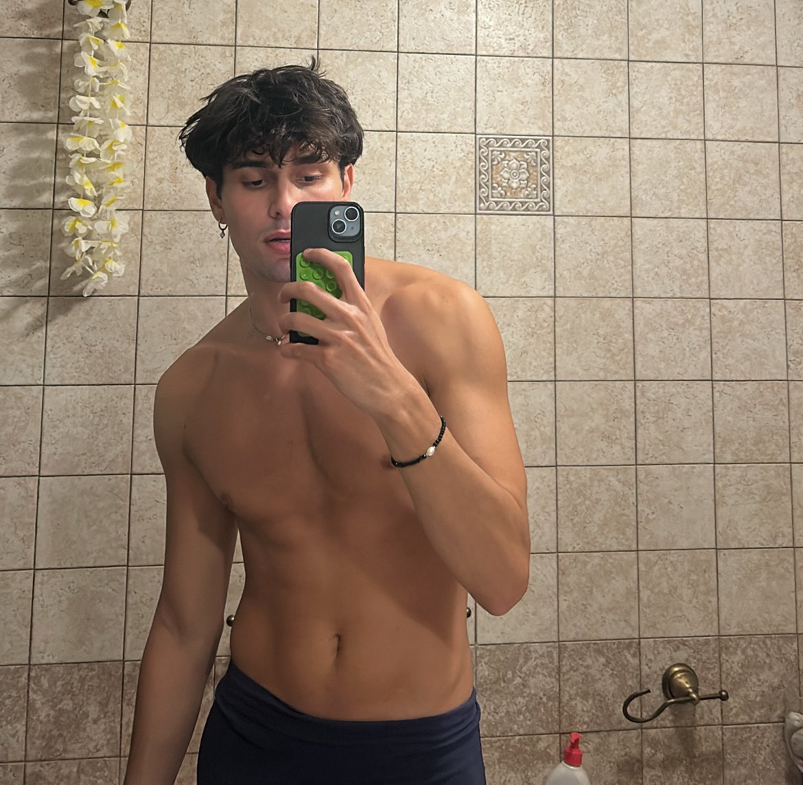 kokoboyit's tweet photo. https://t.co/z5RvdfNfXQ