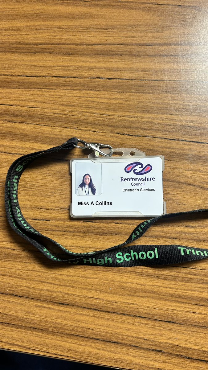 Miss Collins tweet media