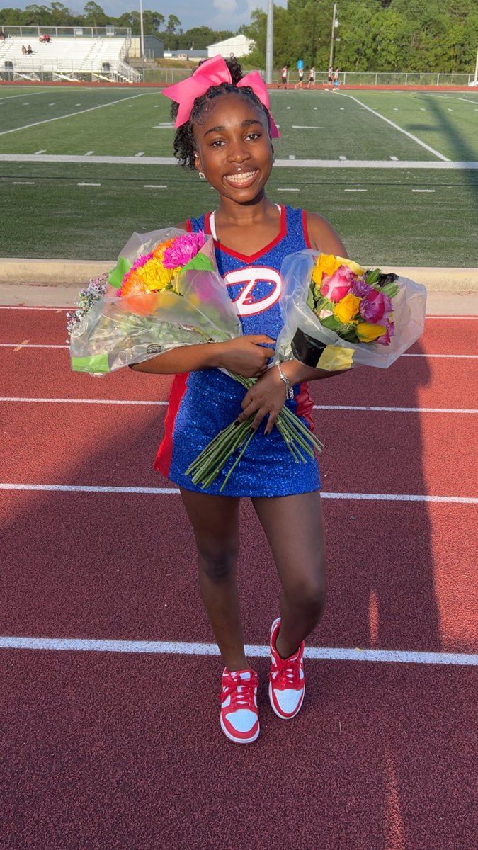Zoë 8th Grade Recognition 💐 #BlackGirlMagic #Princess
