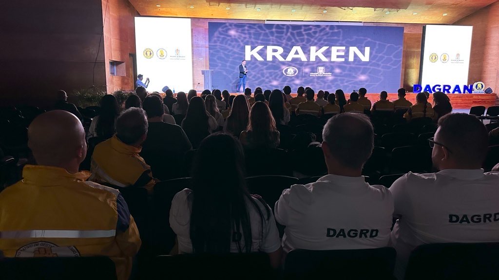 <a href="/DagranAntioquia/">DAGRAN Antioquia</a> <a href="/Presentesco/">Presentes</a> <a href="/AlcaldiadeMed/">Alcaldía de Medellín</a> <a href="/CarlosARiosP/">Carlos Ríos</a> <a href="/kinterocarlos/">Carlos Quintero</a> <a href="/anraci_colombia/">ANRACI</a> “El proyecto Kraken, es una estrategia para la protección de la vida y el cuidado de nuestras comunidades”. Juan David Moreno, Líder de Proyecto <a href="/DAGRDMedellin/">DAGRD - Medellín</a>