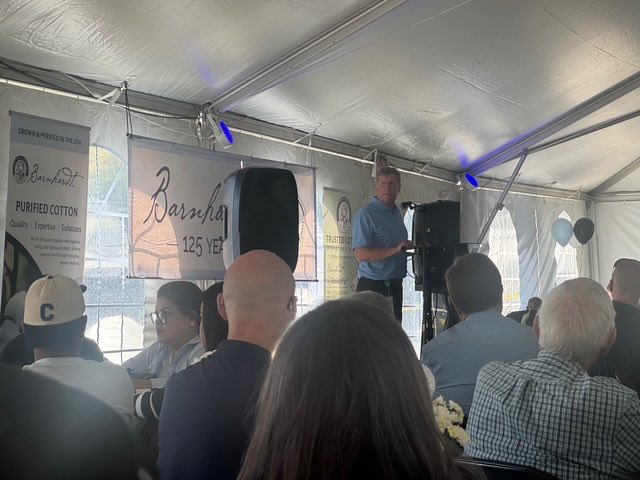 CottonBarnhardt's tweet image. More photos from Barnhardt’s 125th celebration. 🎉

#Barnhardt #Barnhardt125 #125yearsstrong #trustedcotton #Barnhardtlegacy