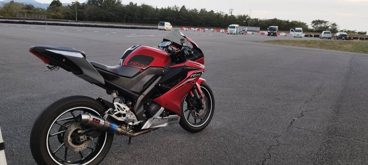 編集中 ZX-12R(02~06)用ラジエターコアガード