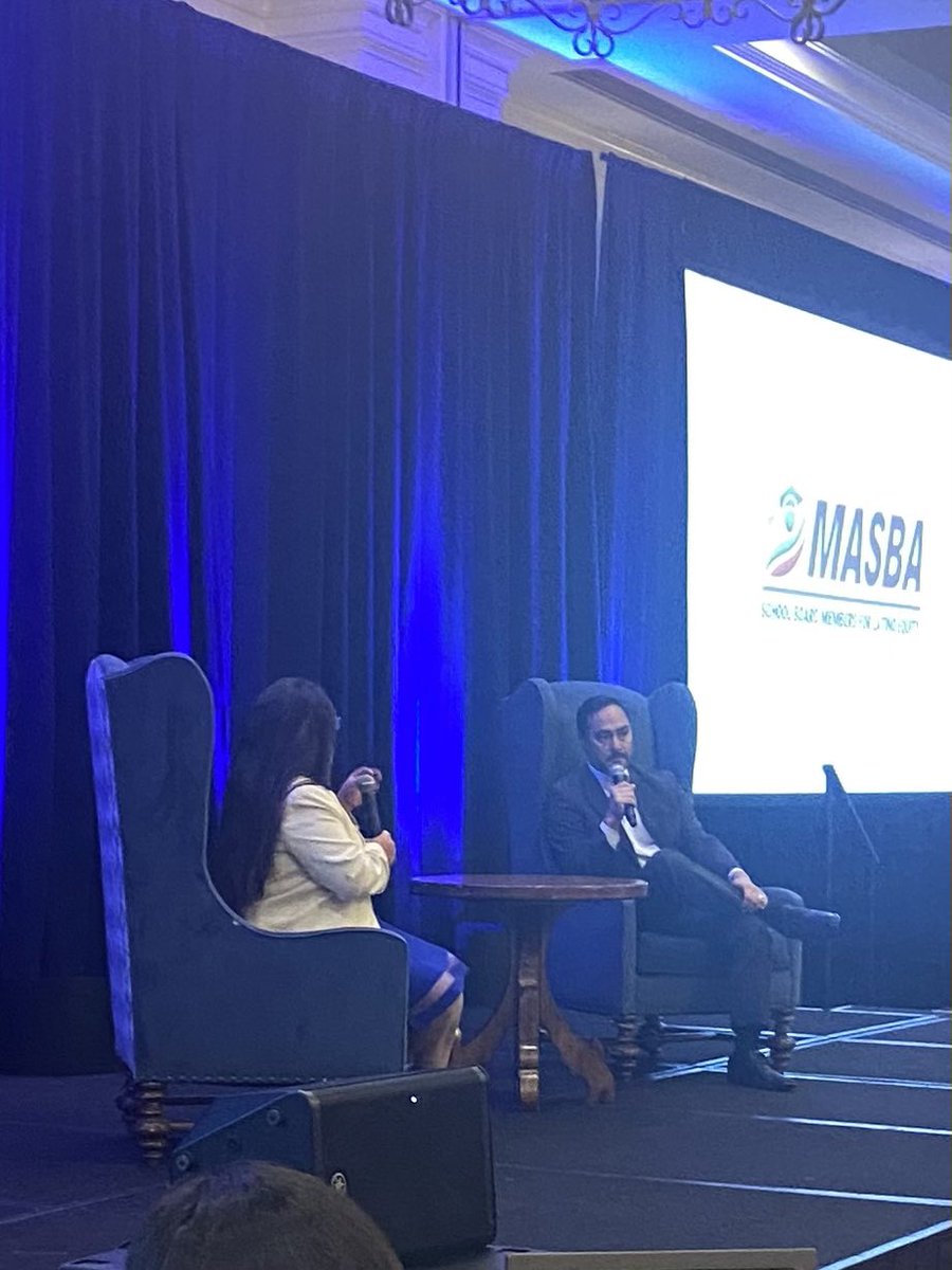 Florinda Bernal tweet media