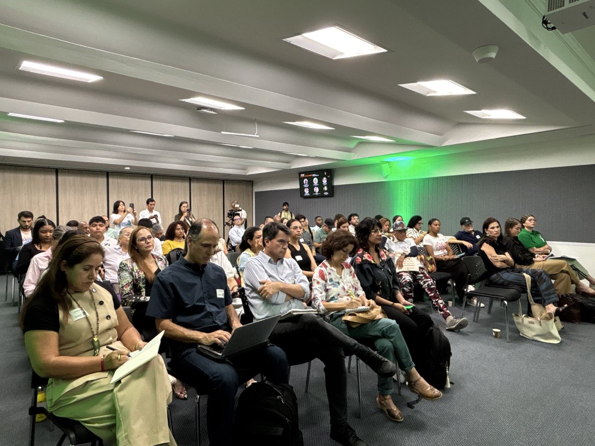 ProPacificoOrg's tweet photo. 🌿✨ En el marco de la agenda de la @camaracali en la #SemanaBioCali2025 realizamos el panel ‘Legado de la COP16: Avances y desafíos regionales’, un espacio de diálogo sobre los logros alcanzados por Cali y el Valle del Cauca tras los compromisos adquiridos en la COP16. https://t.co/sdgdiwiokC