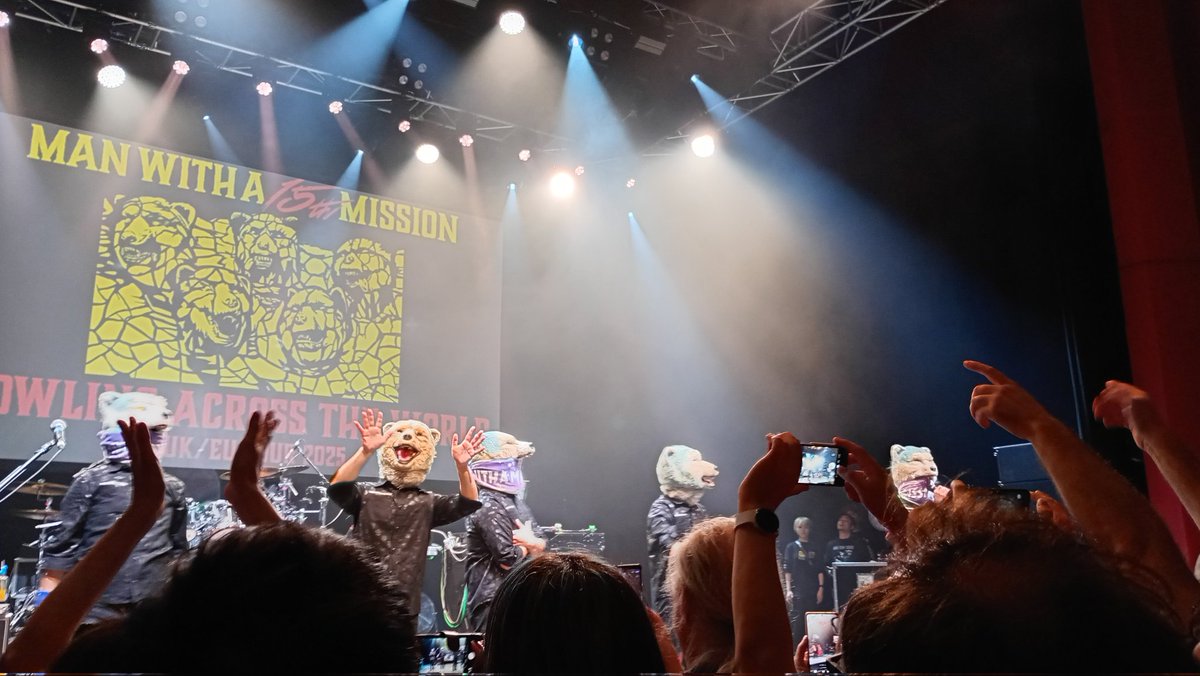 johnfrewin's tweet photo. Had a great evening seeing @mwamjapan this evening at London Shepherds Bush Empire. A great show with great music https://t.co/IynFk1mV82