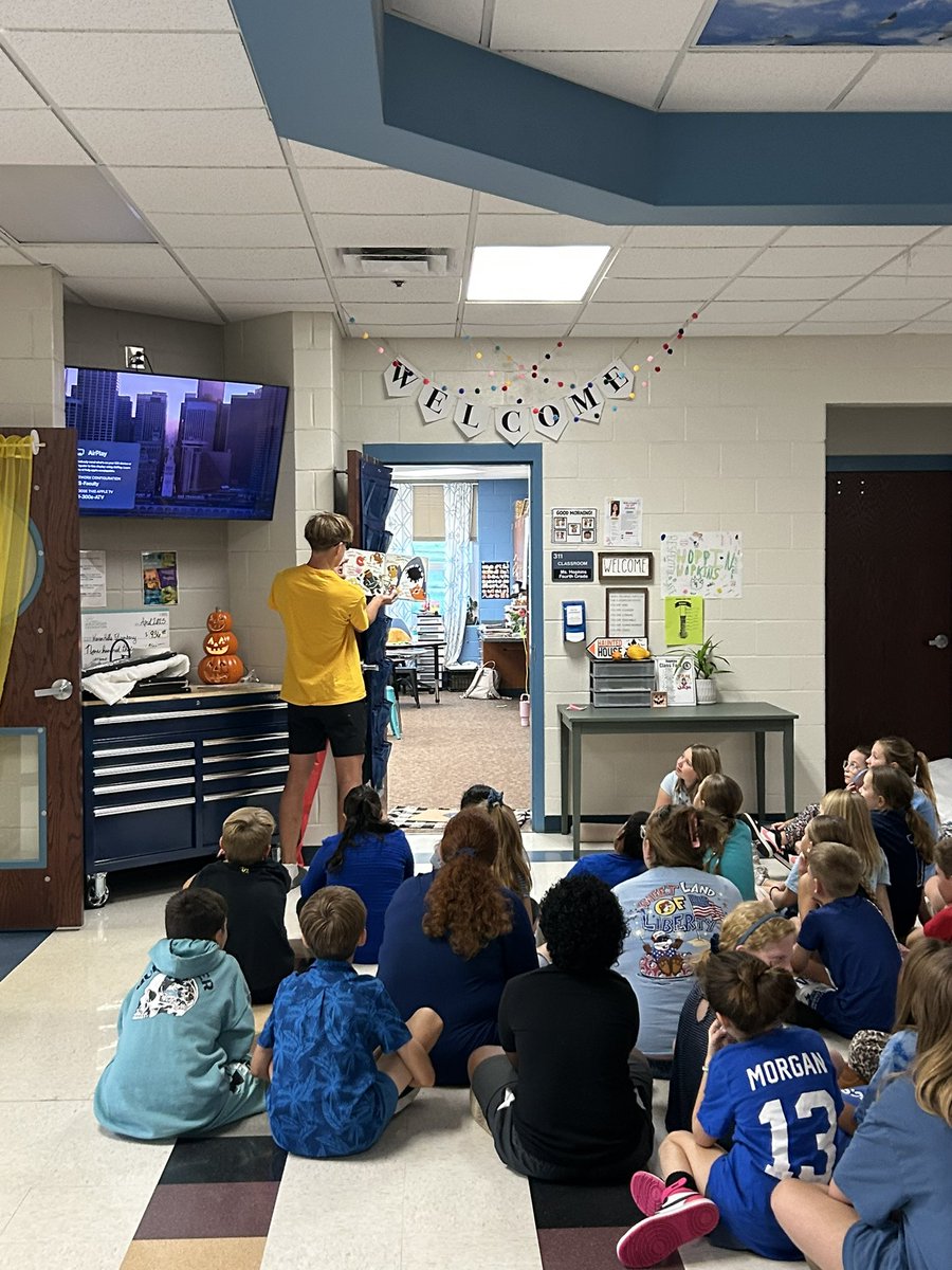 So excited that our Eagle Reader read to all of us today and told us all about how awesome <a href="/LNEaglePride/">Liberty North Eagles</a> nestfest tonight !!! <a href="/LNEagleFootball/">Eagle Football</a> <a href="/coach_bolling/">Adam Bolling</a> <a href="/CoachALierman/">Coach Lierman</a> <a href="/HayesSwisshelm/">Hayes Swisshelm</a>