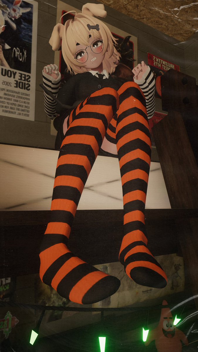 October means bringing out da Black n Orange striped socks!! 👻🎃 #VRChat #VRChat_world #VRChatPhotography