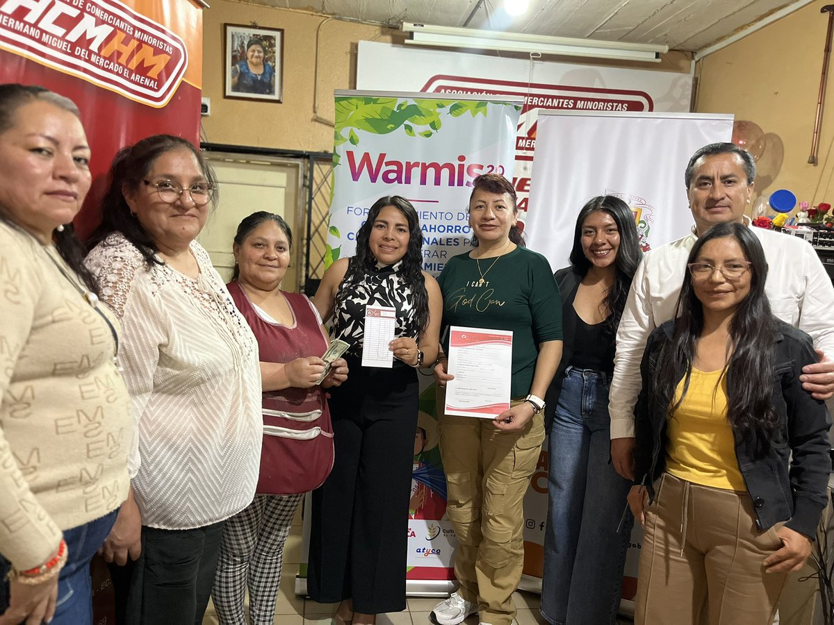 MarisolPenaloz2's tweet photo. 🙋🏻‍♀️21 créditos que #transforman el #Mercado #ElArena

✅A la Caja de Ahorro Hermano Miguel – #MujeresSoñadoras se entregó 21 créditos impulsando el crecimiento de negocios locales, promoviendo ingresos sostenibles y fortaleciendo la economía de sus comerciantes.

#CajasdeAhorro📈 https://t.co/QixENSuYs4