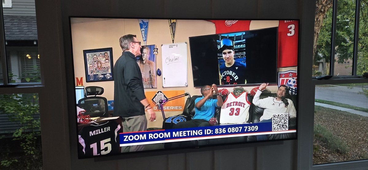 <a href="/FOX2News/">FOX 2 Detroit</a> #FOXLOCAL #SPORTSOFFICE!!  <a href="/DanMillerFox2/">Dan Miller</a> <a href="/Fox2Woody/">WoodyFOX2</a> <a href="/HammerFox2/">Jennifer Hammond</a> #LETSGO!!