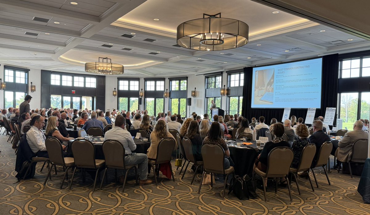 TopherNOW's tweet image. Normally I Tweet a lot more while traveling. Lots of ideas.

Not this time - This time I was holding on for dear life in a jam packed week.

But I still had a blast presenting to a jam packed room on AI for CRE for the Commercial Alliance of Realtors in West Michigan. Thank you…