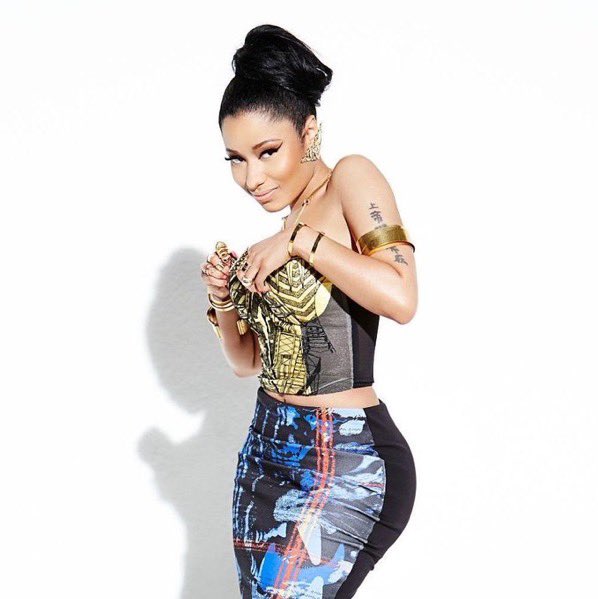 N8empire5's tweet photo. 🚨 .@NICKIMINAJ reveals there’s a surprise coming if her album "The Pinkprint" reaches #1 on US iTunes. https://t.co/sOutc5xKdP